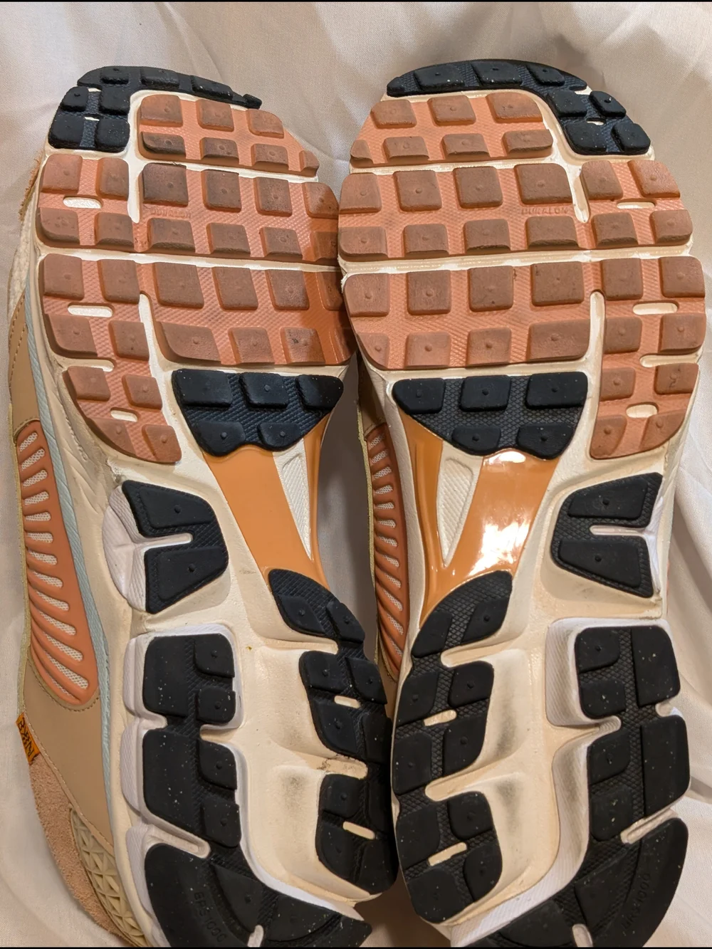Nike Men's Zoom Vomero 5